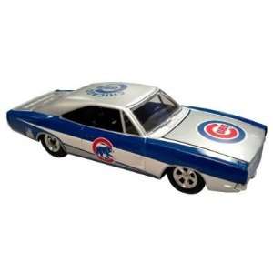  CHICAGO CUBS ERTL MLB 1969 DODGE CHARGER 125 SCALE 