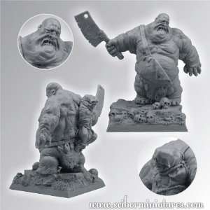  28mm Fantasy Miniatures Ogre Slaughterer Toys & Games