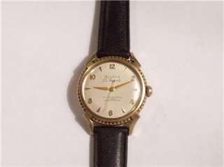   Wristwatch 57 years old, 23 Jewels, Year 1955 Selfwidning LOOK  