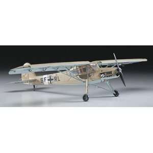    Hasegawa 1/32 FI156C Storch Airplane Model Kit Toys & Games