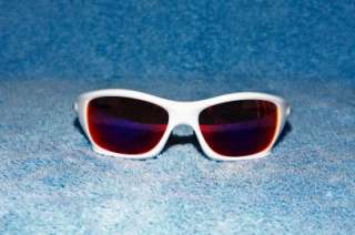 NEW Oakley Pit Bull POLARIZED Sunglasses Matte White/OO Red Iridium 