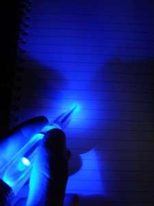 Write in the Dark pens, pen lights, lighted pens, light up pens 