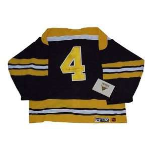  Signed Bobby Orr Jersey   Replica