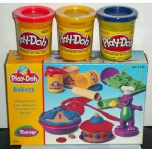  Barney Bakery Play Doh Set (1997) Toys & Games