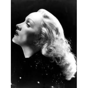  Marlene Dietrich Premium Poster Print