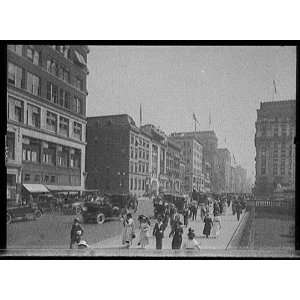  Fifth Avenue at Forty second Street,New York