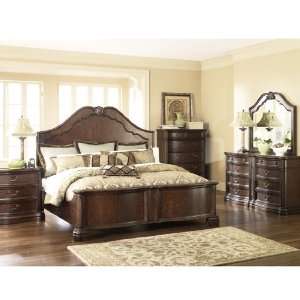   Camilla Panel Bedroom Set (Queen) by Ashley Furniture