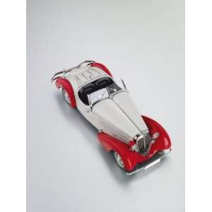  1935 Audi 225 Front Roadster Diecast Model Car in red 