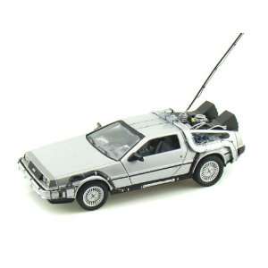 1981 Delorean Time Machine From Back to the Future I 1/24 