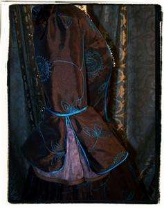 Prussian Blu Renaissance costume dress Tudor Gown B 39  