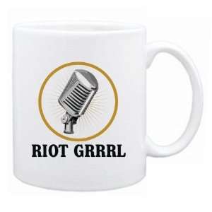   New  Riot Grrrl   Old Microphone / Retro  Mug Music