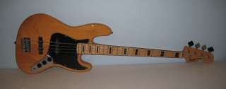 AWESOME FENDER SQUIRE JAZZ BASS GUITAR 4 STRING HARDLY USED   