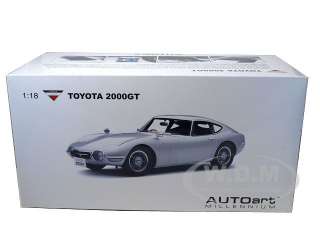   model of toyota 2000 gt coupe die cast model car by autoart has