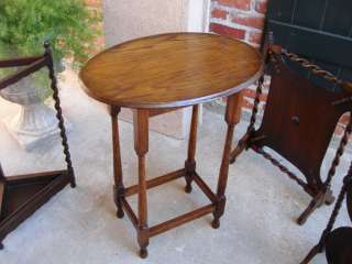 Antique English Golden Tiger Oak OVAL Lamp End or Wine TABLE  