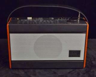 SUPERB 1993 ROBERTS R701 3 BAND (MW/LW/FM) CLASSIC RADIO. SIMPLE 