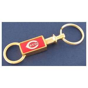  Cincinnati Reds Gold Tone Valet Keychain Sports 