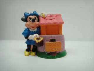 VINTAGE MINNIE MOUSE WISHING WELL COIN BANK  