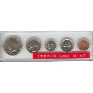  YEAR COIN SET, 5 COINS HALF DOLLAR, QUARTER, DIME, NICKEL, AND CENT 