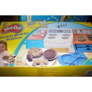  Play doh Cookie Makin Station 