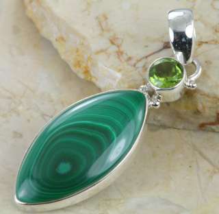 35.1 CT MALACHITE, PERIDOT 925 SILVER PENDANT; 1 7/8  