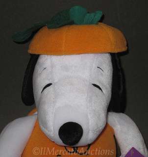 HALLMARK Halloween Pumpkin Plush SNOOPY Charlie Brown  