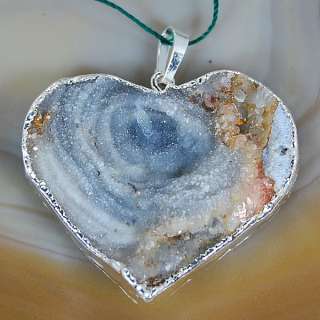 34x40mm S Sided Natural Druzy Agate Heart Pendant 020a  