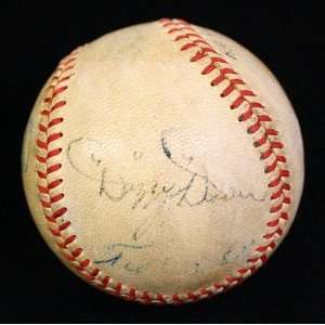 Dizzy Dean Autographed Baseball   1948 w JSA  Sports 