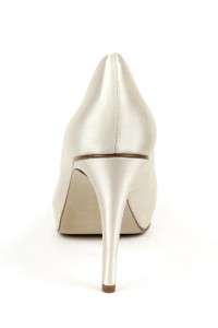 Calvin Klein Colette Pump classic Cream Ivory off white Beige heels 