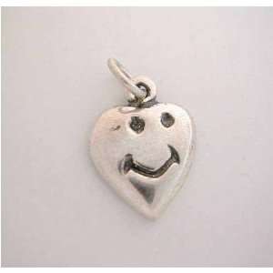  Silver * SMILEY HEART FACE CHARM * Cute Jewelry