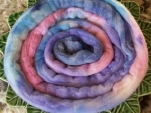 Merino Top Roving   Blueberry Patch   2 ounce  