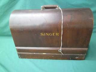 ANTIQUE 1923 SINGER PORTABLE MODEL 128 SEWING MACHINE G SERIES +CASE 