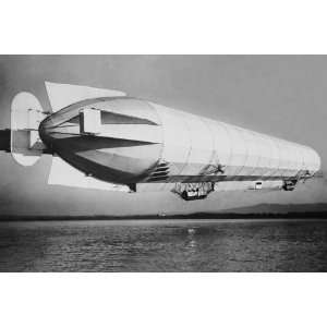 Zeppelin in Flight 16X24 Canvas Giclee