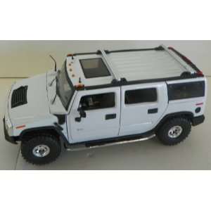   Heat Series Hummer H2 in Color White with Stock Rims Toys & Games