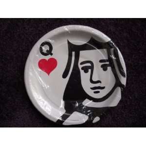  Queen of Hearts 6 3/4 inch Paper Plates