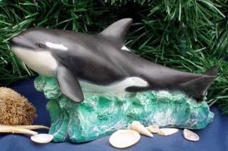 Orca Killer Whale Medium Figurine Statue Retired NEW  