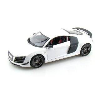  Audi R8 White 1/18 Diecast Model Car Toys & Games