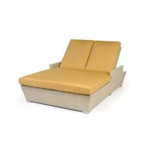    Caluco Verona Wicker Cushion Patio Lounge Bed Patio, Lawn & Garden