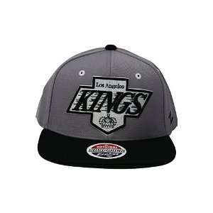  Zephyr Refresh LA Kings Snapback Hat Black. Size Sports 