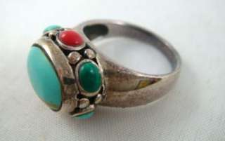 Beautiful Southwestern inspired sterling silver ring. Design measures 