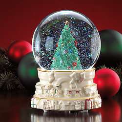 Lenox Christmas Express Musical Snow globe *NIB*  