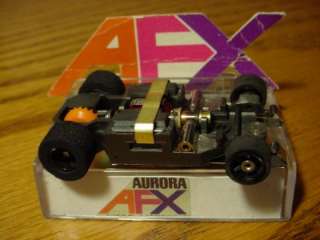   SUPER G PLUS CHASSIS WITH ORANGE MAGNETS & GEARS ho slot car  