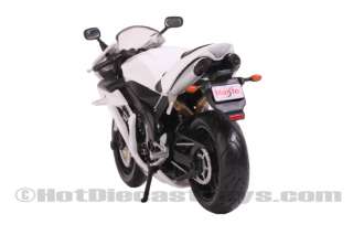 Maisto Yamaha R1 White 112 Scale Motorcycle  