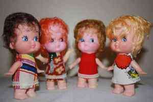 VINTAGE, 5  DOLL LOT, TOY BARBIE BEYOND ADORABLE MAKES 4 GREAT 