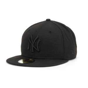  New York Yankees Black on Black Fashion Hat Sports 