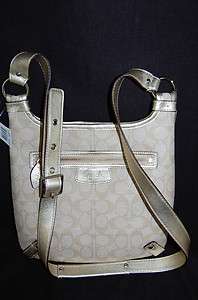 Coach 15704 Penelope Signature Hippie Leather Crossbody Handbag Purse 