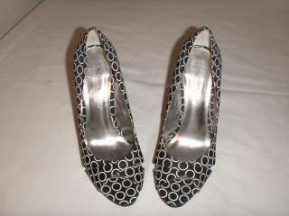 Jessica Simpson Melk Wedge Peep Toe Pump Shoe Womens 6B  