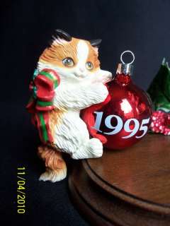 CARLTON ORNAMENT 1995 Purr fect Holidays Cat Kitten   