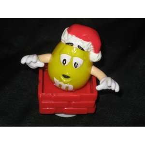  M&MS CANDY    CHRISTMAS TOPPER    YELLOW M N M 