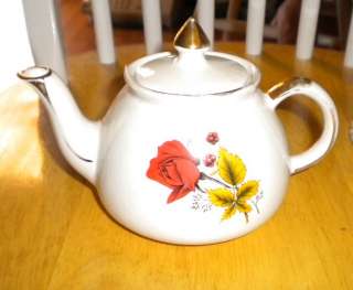 Gibsons England Gold Trim Red Rose Small Teapot Tea Pot  