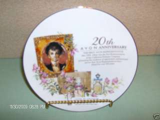 20th Avon Anniversary Plate Mrs Albee Gorgeous VGC  